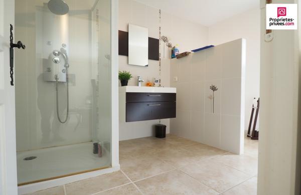 Maison Esparron De Verdon 6 pièce(s) Garage 40 m²