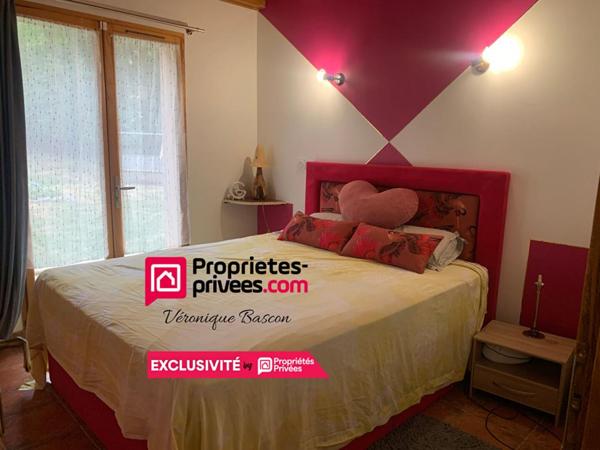 Maison de 6 pièces ,165m2 habitables sur 1774m2 de terrain