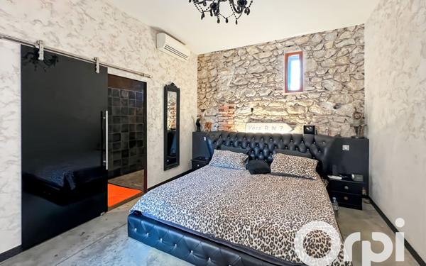 Appartement à vendre    5 pièces • 205,08 m2 Livron-sur-Drôme