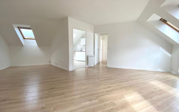Appartement à vendre    3 pièces •  Aubergenville