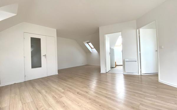 Appartement à vendre    3 pièces •  Aubergenville