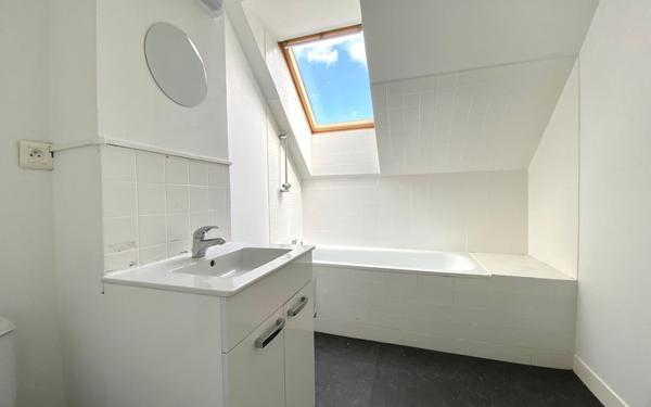 Appartement à vendre    3 pièces •  Aubergenville