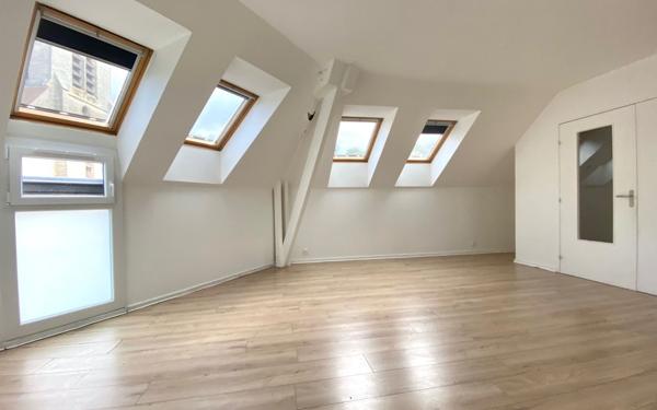 Appartement à vendre    3 pièces •  Aubergenville