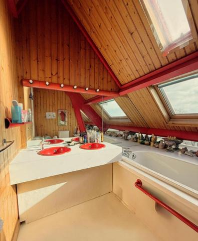 La Rochelle (17000) À La Rochelle, immense maison avec terrasse 4 chambres en vente