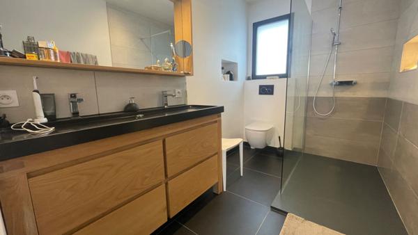 A vendre - Belle maison 142 m² à Carnac -Volumes et confort et proche commerces