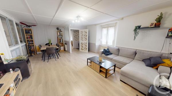 Appartement F4 à vendre  4 pièces - 81,70 m2 CHARQUEMONT - 25