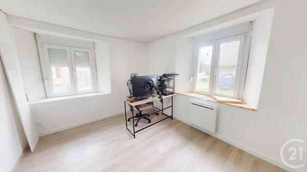 Appartement F4 à vendre  4 pièces - 81,70 m2 CHARQUEMONT - 25