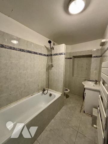 Bel et grand appartement ancien