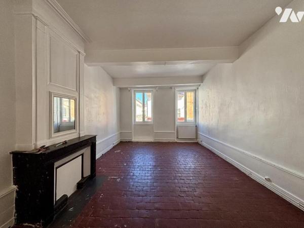 Bel et grand appartement ancien