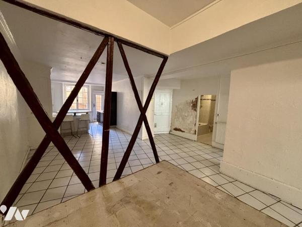 Bel et grand appartement ancien