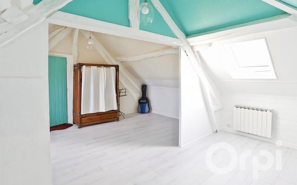 Maison à vendre    5 pièces • 161 m2 Gournay-en-Bray