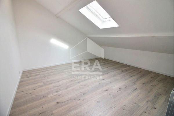BEAUMONT Résidentiel. Proche village, 1er étage de maison 100 m² habitables.