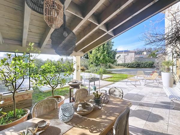 Maison 5 pièces - 158 m² Exclusivité efficity