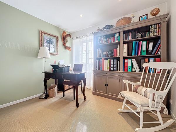 Maison 5 pièces - 158 m² Exclusivité efficity