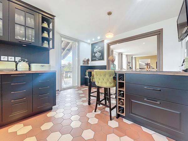 Maison 5 pièces - 158 m² Exclusivité efficity