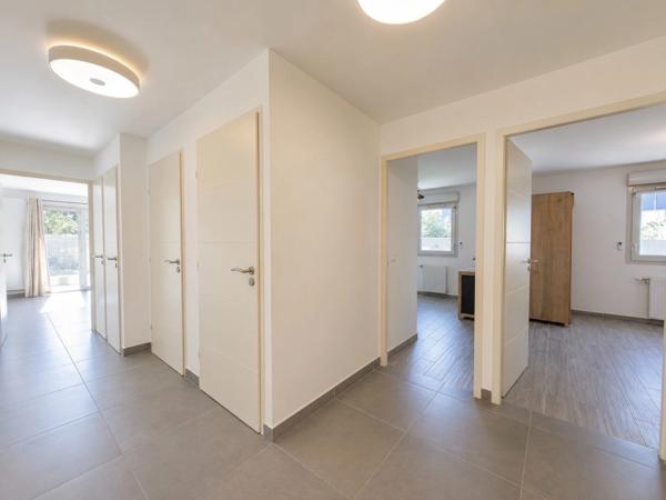 LA RAVOIRE (73480) : Appartement T3 de 63,42 m² avec terrasse, jardin privatif et garage