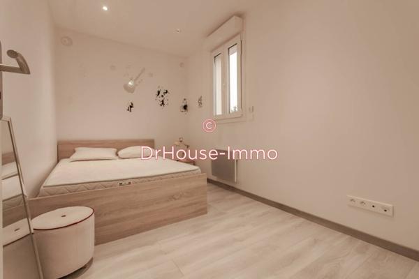 Maison à vendre 9 pièces de 250 m²