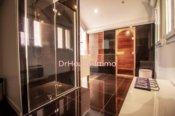 Maison à vendre 9 pièces de 250 m²