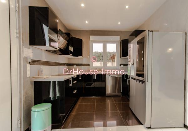 Maison à vendre 9 pièces de 250 m²