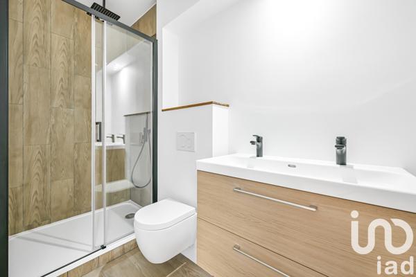 Appartement à vendre 5 pièces 122 m² Suresnes