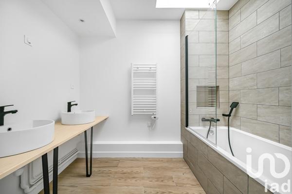 Appartement à vendre 5 pièces 122 m² Suresnes