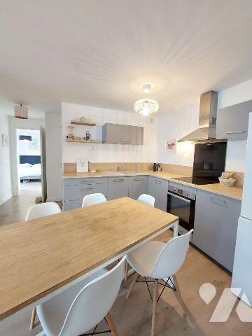 À VENDRE - RENNES (35) - À environ 500 m à pied de la station de métro Gros-Chêne, appartement ...