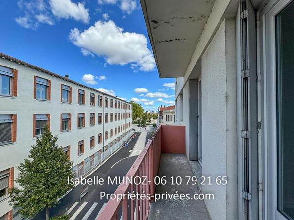 lot de 2 appartements F1 let F2 à Clermont Ferrand, les Carmes