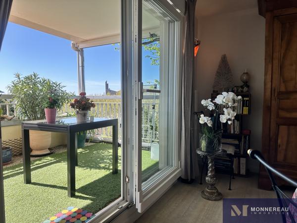APPARTEMENT CENTRE-VILLE AVEC TERRASSE ET VUE MARCHE Détails des diagnostics énergétiques