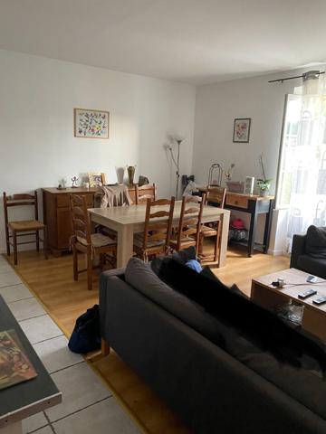 Appartement Robion 3 pièce(s) 55 m2