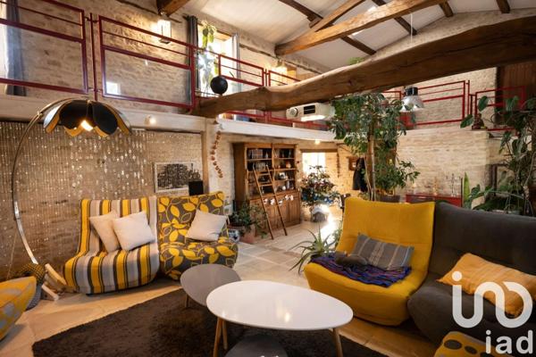 Maison 15 pièces de 539 m² à Marans (17230)