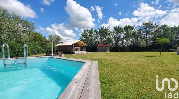 Maison 15 pièces de 539 m² à Marans (17230)