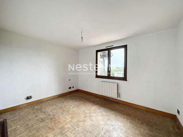 A louer Maison Lussan 6 pièces3 chambres191 m2