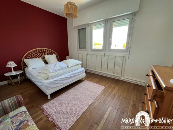 Vente Villa des Sixties - 7 pièces - 192m² - Piscine et jardin - Aperçu mer