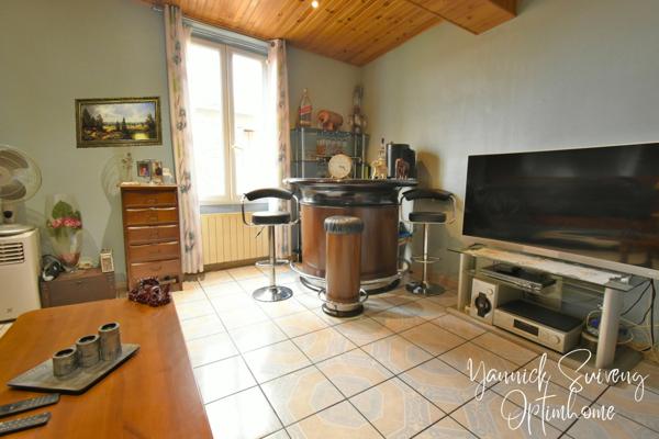 Maison de village 2 faces + terrasse à MONTNER (66)