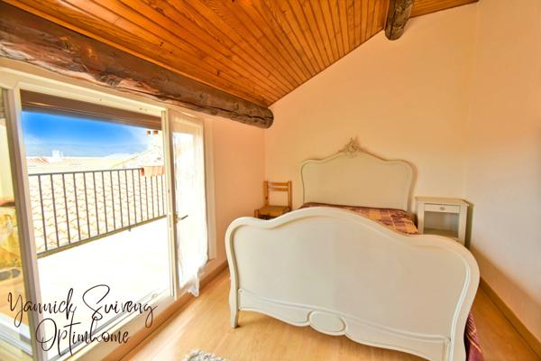 Maison de village 2 faces + terrasse à MONTNER (66)