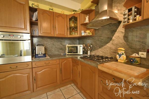 Maison de village 2 faces + terrasse à MONTNER (66)