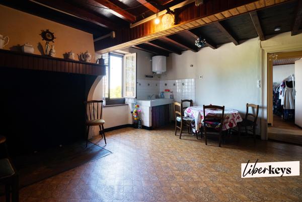 Maison T6 garage, annexes, terrain cadre exceptionnel.