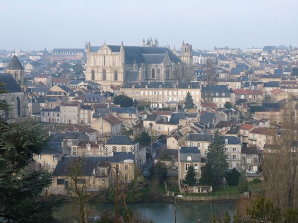 Appartement T2 lumineux de 48 m² à vendre ! Quartier Pont-Neuf, exposition sud-ouest, sans travaux, idéal investisseur ou premier achat