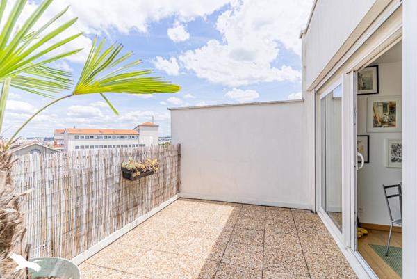 Appartement à vendre 269 998 € Bordeaux 3 p 70 m² DPE D