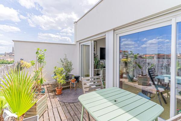 Appartement à vendre 269 998 € Bordeaux 3 p 70 m² DPE D