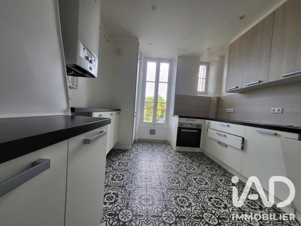 Location appartement 5 pièces 125 m² Fontainebleau