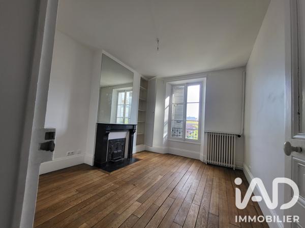 Location appartement 5 pièces 125 m² Fontainebleau