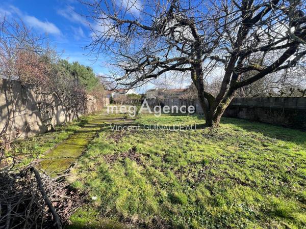 Maison à CHOLET, 49300 - 6 pièces 142m²