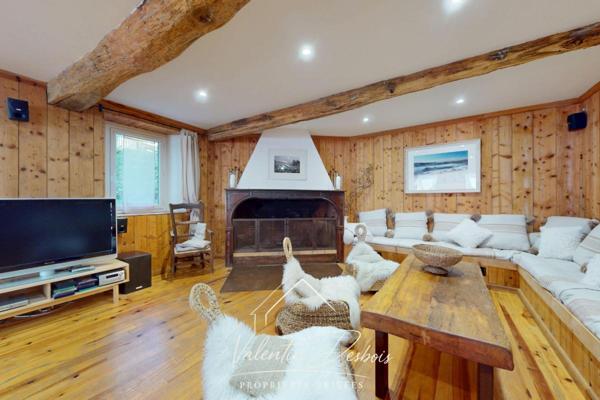 DOMAINE DE CARACTÈRE - RESTAURANT - AUBERGE ET PISCINE