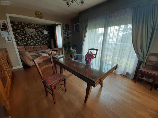 Maison à restaurer à vendre à Ussel en Corrèze (19200), ref : UM 1107