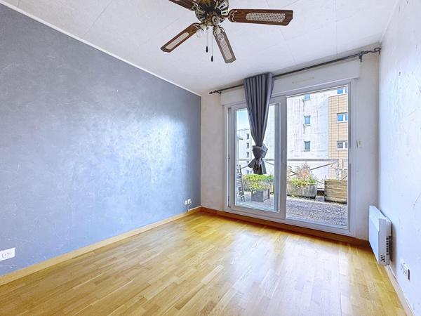 Rare, appartement au 2ème et dernier étage, 50 m² de terrasse, proche Universités