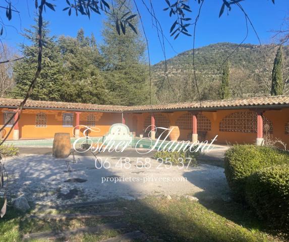 Maison lumineuse avec jardin clos avec studio indépendant