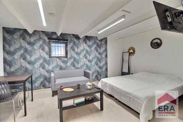 Maison Montfavet 6 pièces - 107m² - Dépendance - Piscine - Garage