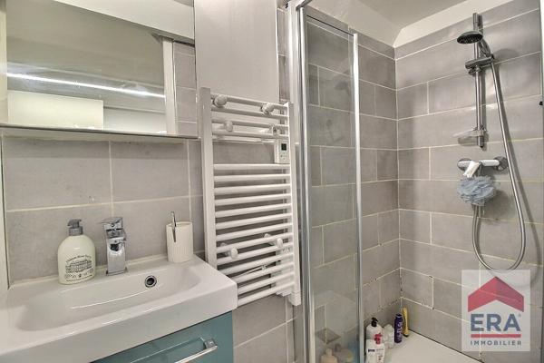 Maison Montfavet 6 pièces - 107m² - Dépendance - Piscine - Garage