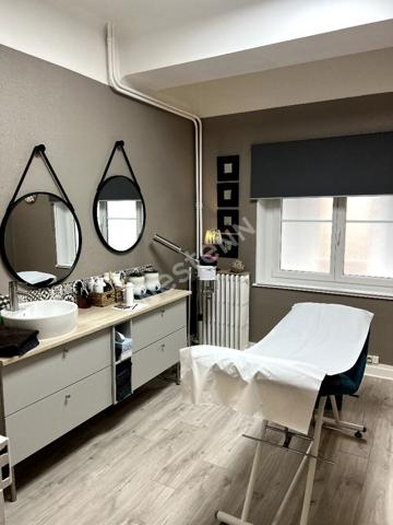 A vendre, VERDUN,fonds de commerce Esthétique, soins de beauté, maquillage, épilation onglerie, uv